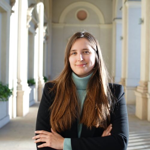 f2b4a820-4e46-48cb-b46b-6dfb3ba2bb89